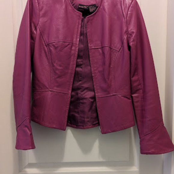 Fuchsia leather jacket - size 6 - Picture 7 of 7